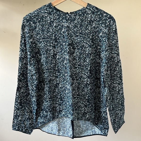 New COS high neck ditsy geometric microprint split back long sleeve blouse top - Picture 8 of 16